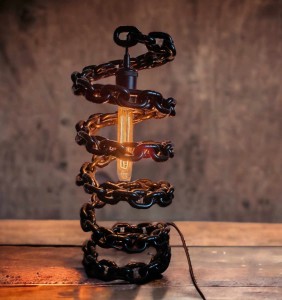 LAMPKA LOFTOWA CZARNA METALOWA ŁAŃCUCH INDUSTRIALNA NOWOCZESNA